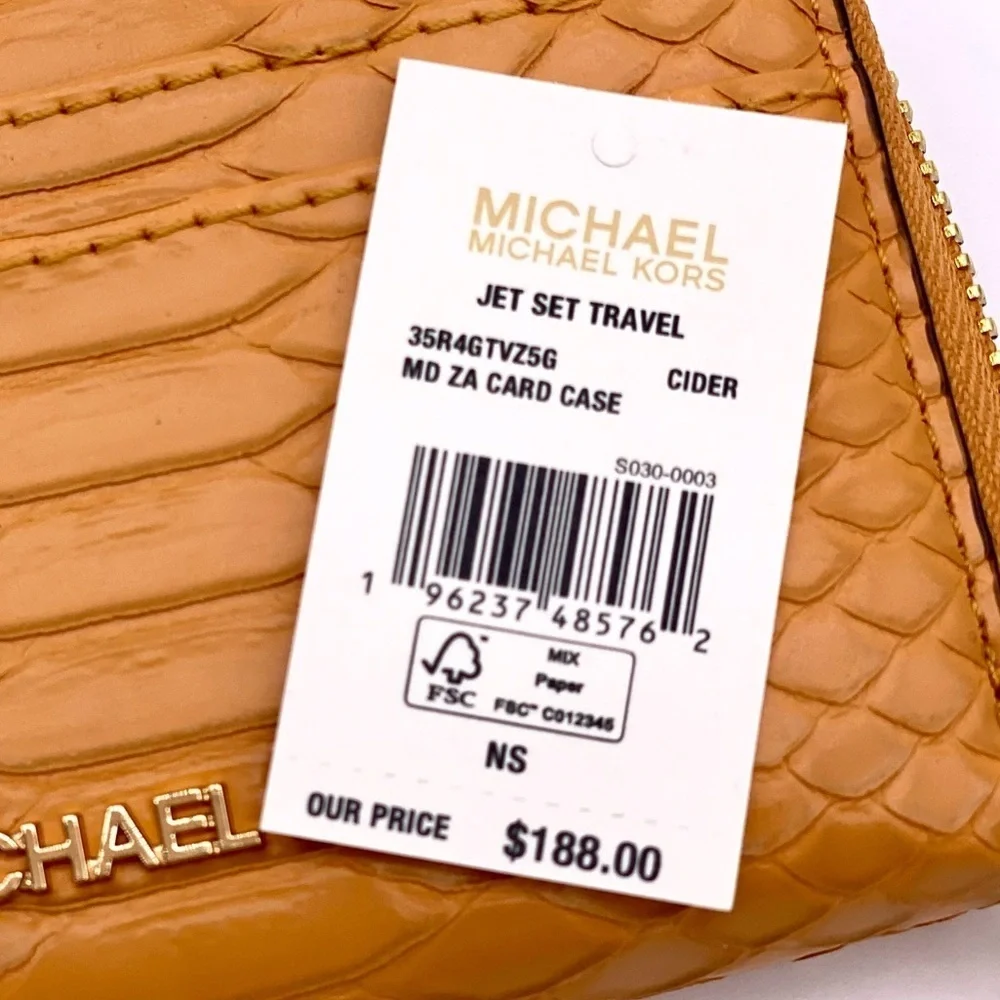 Michael Kors Jet Set Travel Card Case Walllet